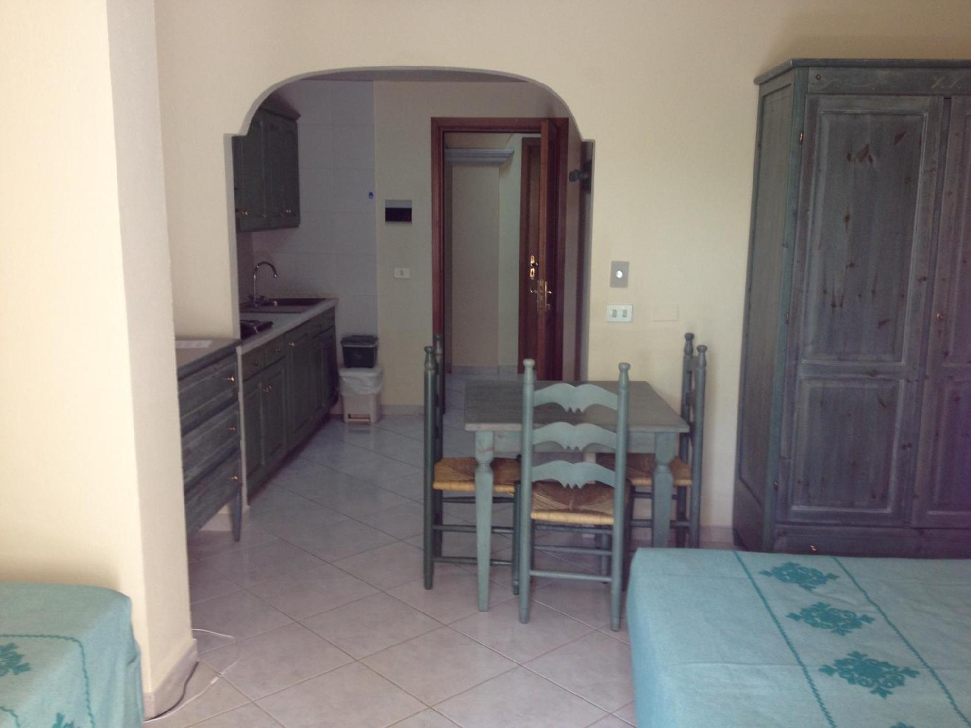Residence Marina Palace Orosei Bagian luar foto